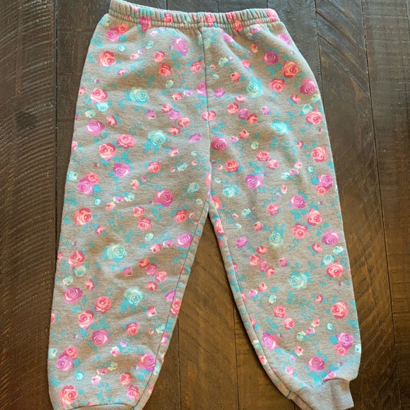 Garanimals Toddler Sweatpants with Flowers • Roses - Girls Sweat Pants Size 3T - Picture 2 of 3